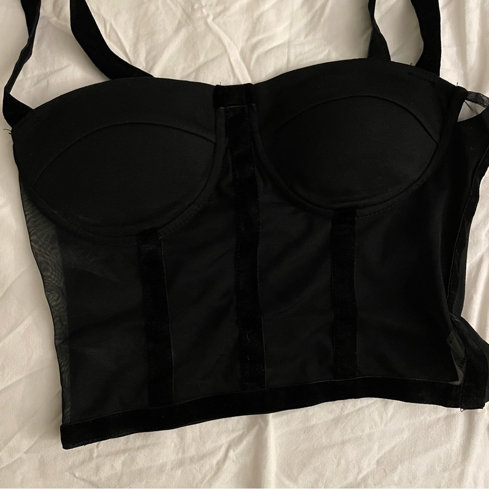Commense Black Sheer Corset Tie-Shoulder Camisole - Picture 3 of 7